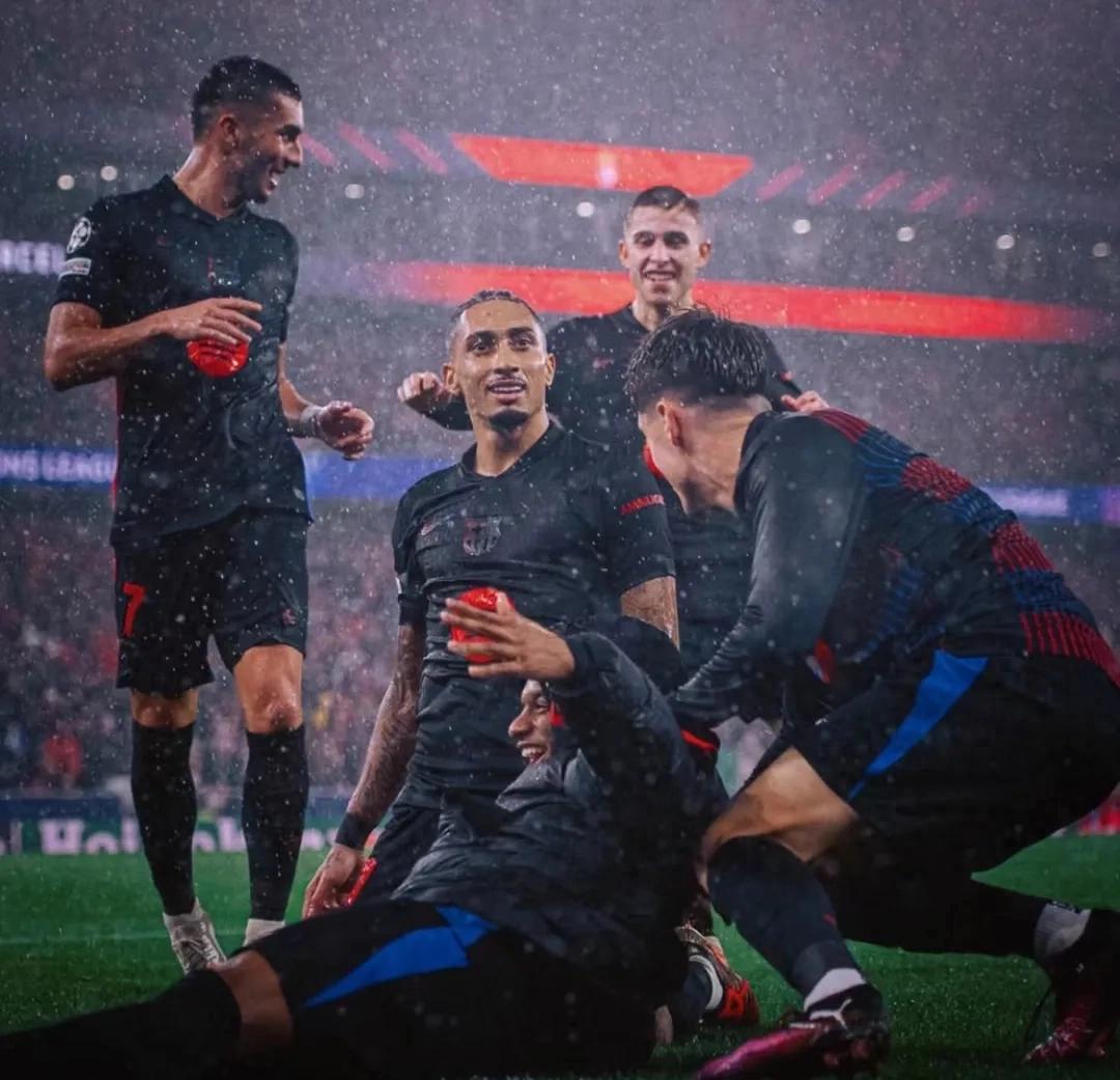 kaiyun app-加时末段英超焦点战；本菲卡单刀错失；悬念犹存；轮换策略成焦点-kaiyun app